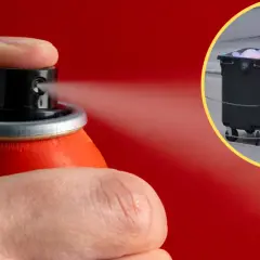 Puszki po farbie w sprayu, jak te w koszach na śmieci, powinny być wyrzucane do odpowiednich punktów zbiórki odpadów niebezpiecznych.
